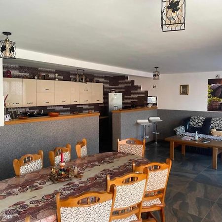 Casa Raraului Appartement Câmpulung Moldovenesc Buitenkant foto
