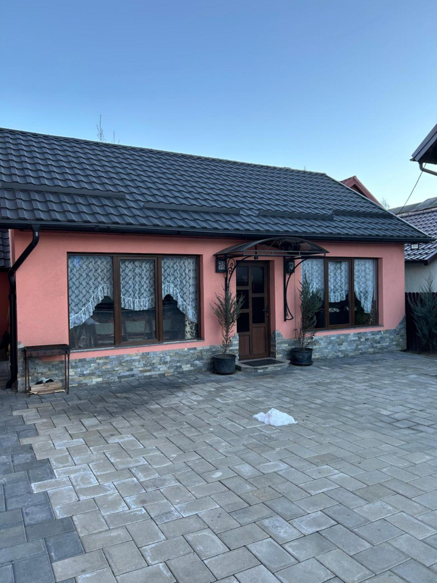 Casa Raraului Appartement Câmpulung Moldovenesc Buitenkant foto